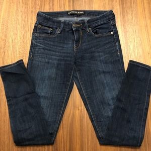 !SALE & $5 SHIPPING! Low Rise Express Jeggings